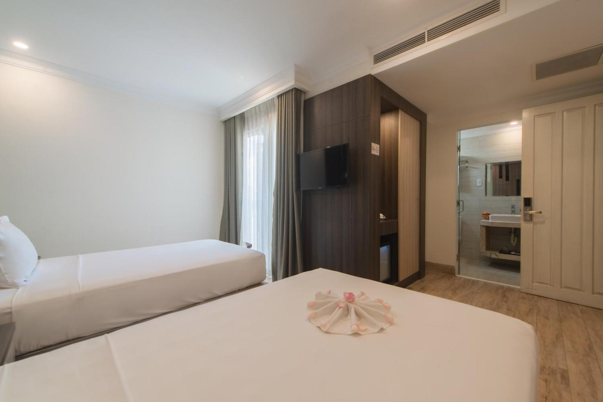 Seven Seas Hotel Nha Trang Exterior photo